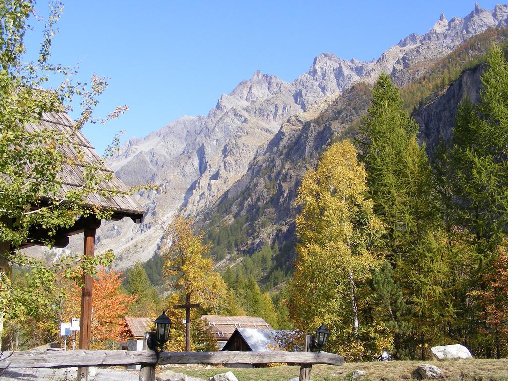 Chalet Hotel D'Ailefroide Bagian luar foto