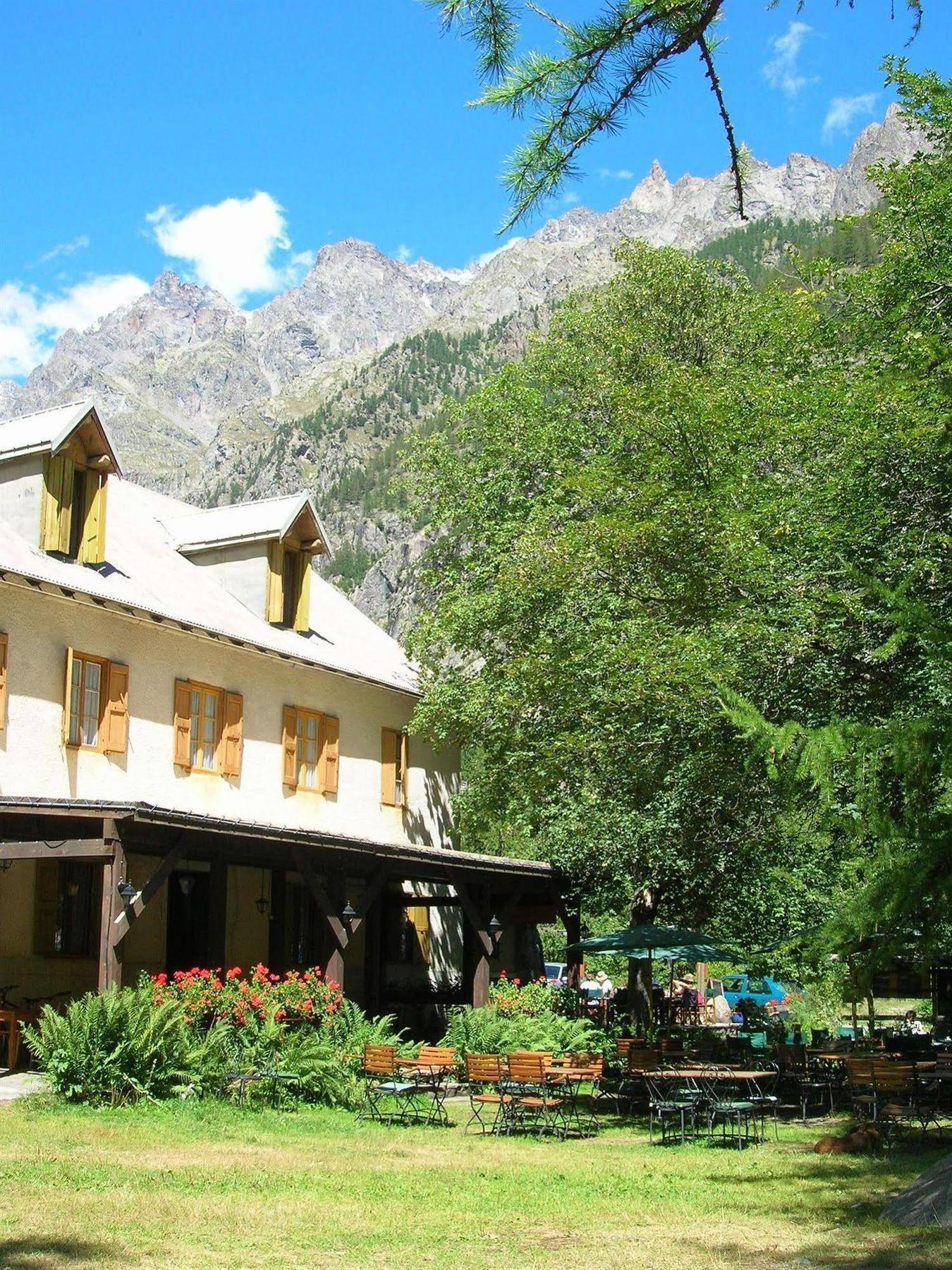 Chalet Hotel D'Ailefroide Bagian luar foto